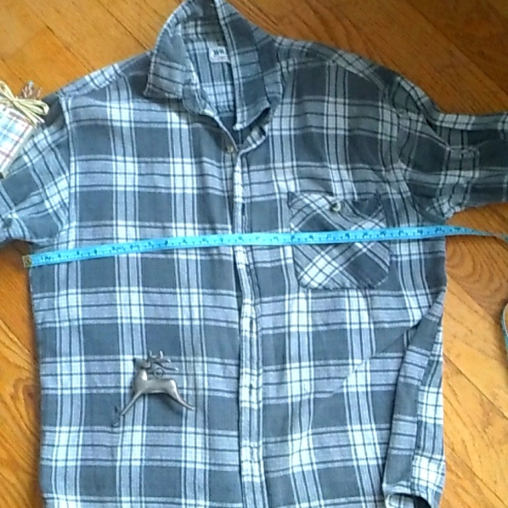 ⚓️ Grey & White DISTRESSED SOFT & cozy Vintage Wilderness Flannel SHIRT-UNISEX
